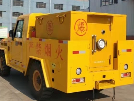 孟州凯龙爆破器材运输车：保障爆破任务的安全运行